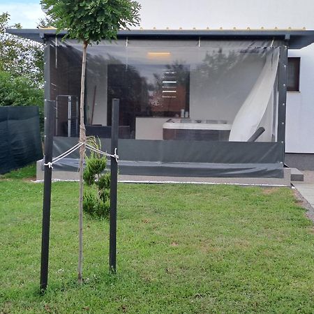Kuca Za Odmor Domus Alba Branjin Vrh Exterior foto